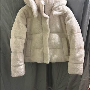 Lululemon Wunder Puff Cropped Fleece Jacket